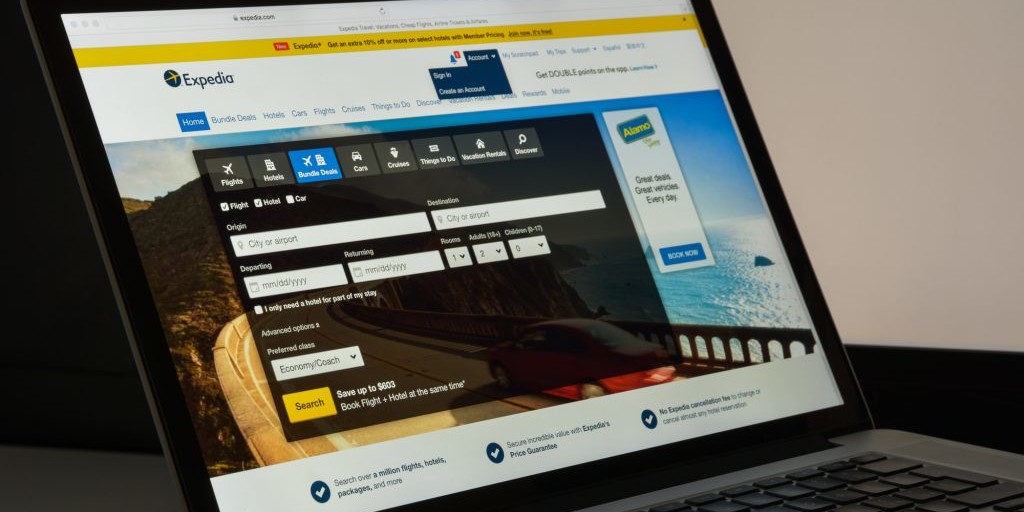 Does your hotel's online booking strategy match the trends? | hotel booking engine