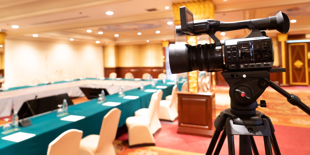 6 exciting ideas for creating hotel marketing videos | hotel software