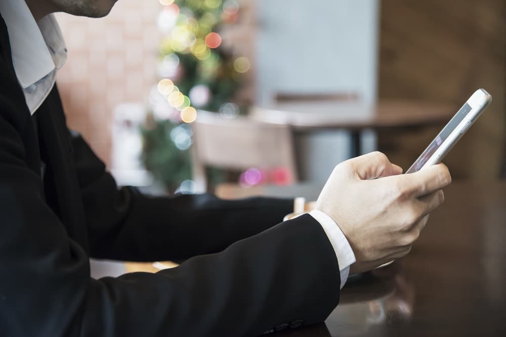 Revolutionizing Hotel Guest Messaging through AI Integration