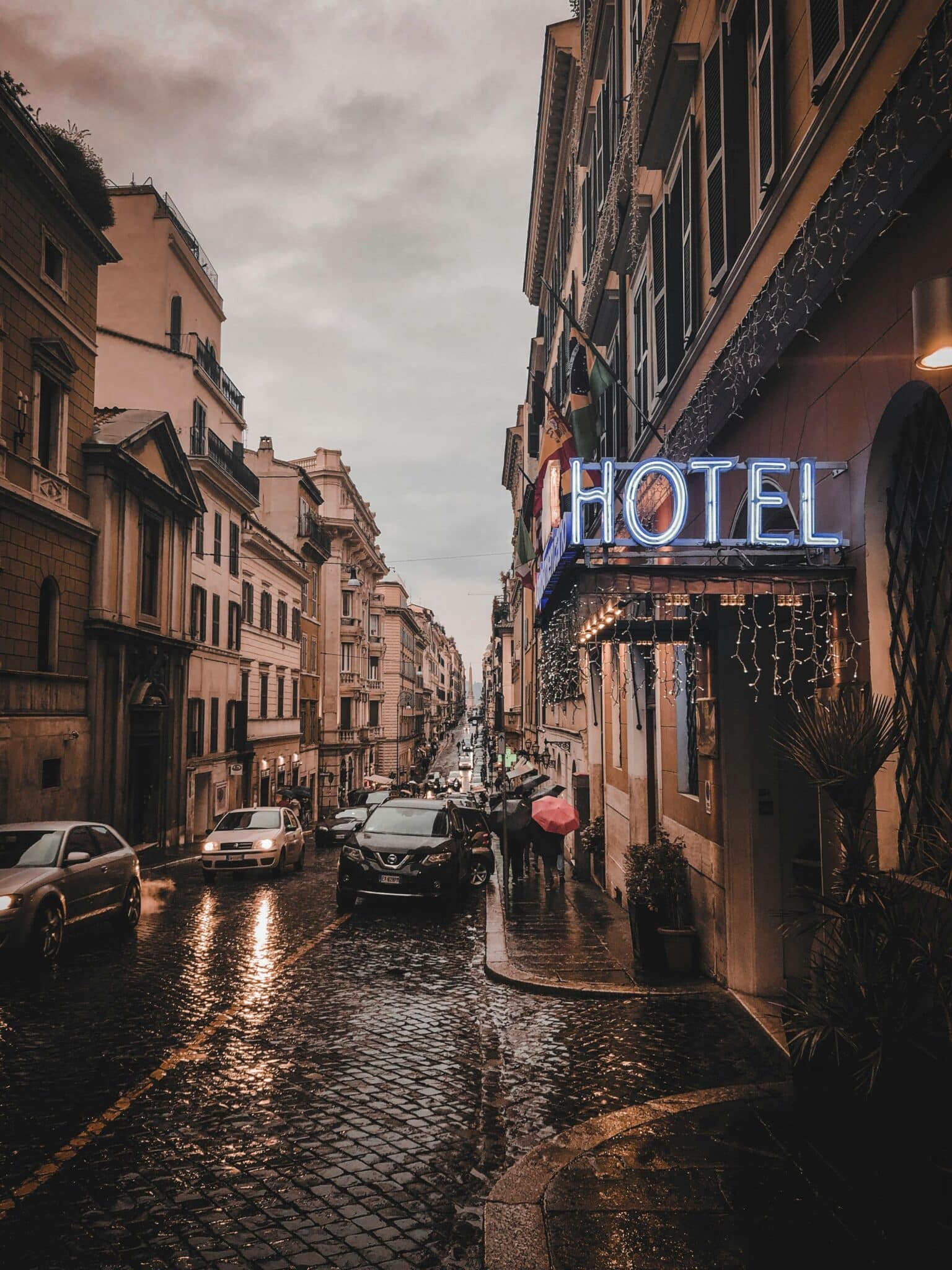 How-to-Start-a-Hotel-Business 
